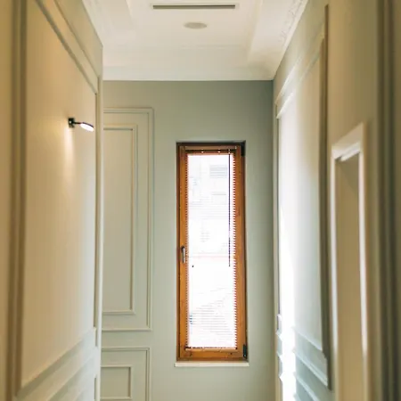 Stela Center 4* Tirana