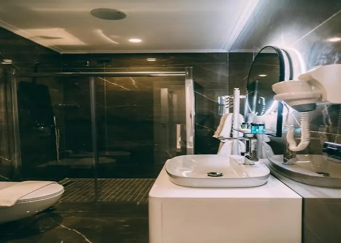 Stela Center 4* Τίρανα