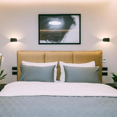 Stela Center Hotel