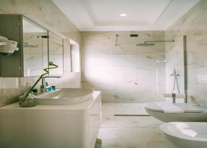 Stela Center Отель 4*