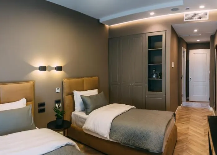 Stela Center Hotell Tirana